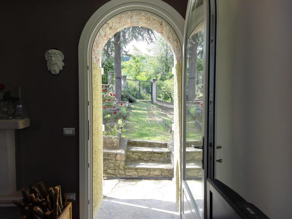 Diano dʼAlba Casa Badinot旅馆 外观 照片