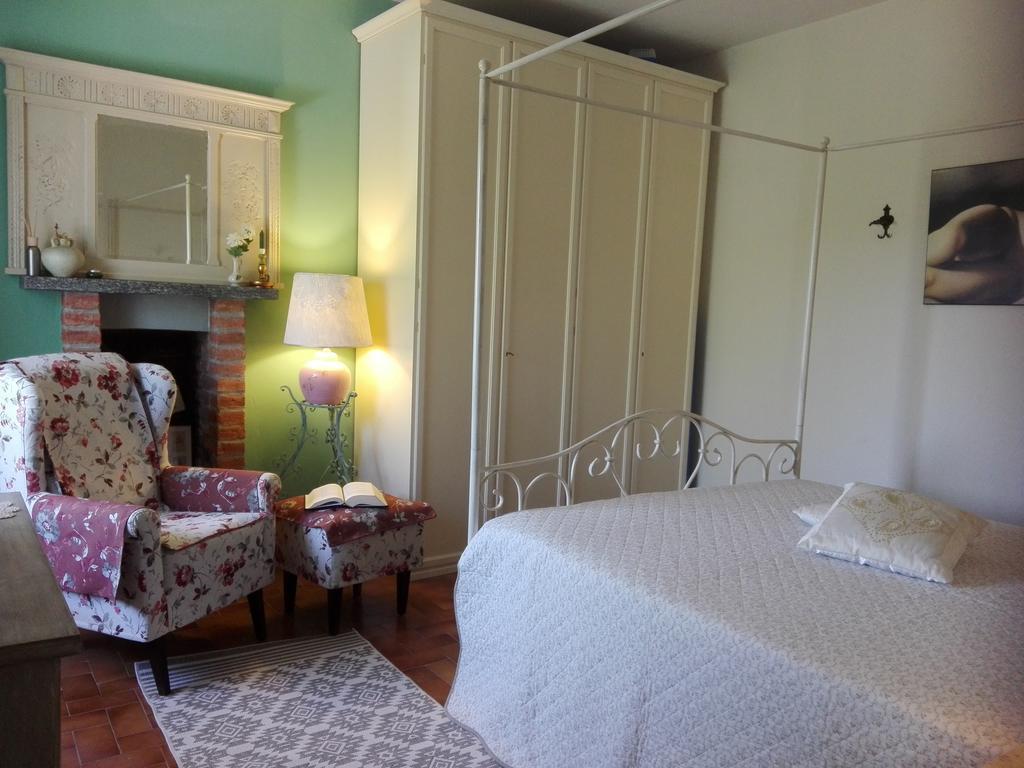 Diano dʼAlba Casa Badinot旅馆 外观 照片
